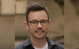 speaker-info